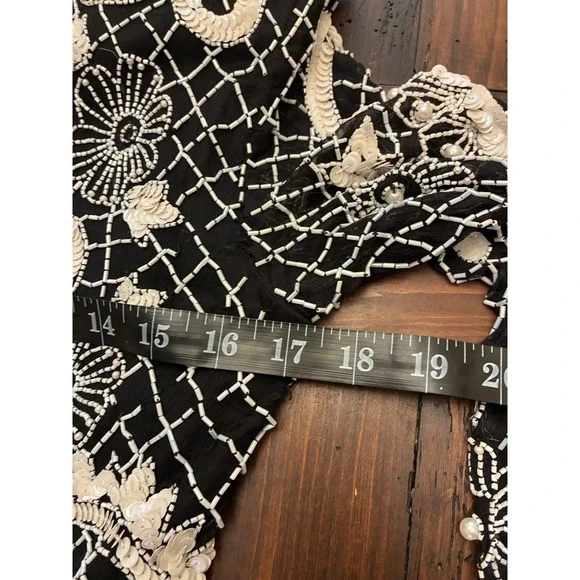 Vintage Sweelo Sequin & Pearl Embellished Gown, Women's size 4-6 - Picture 5 of 6